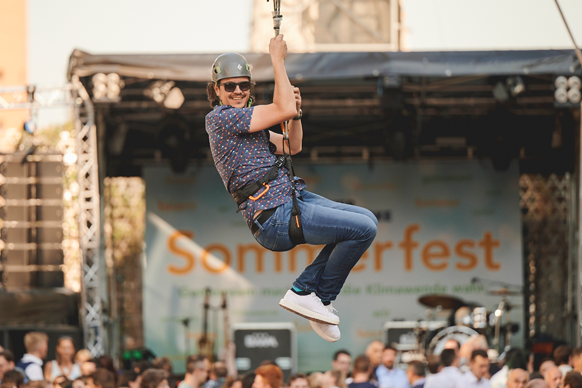 Mitarbeiter beim Sommerfest der Wiener Stadtwerke